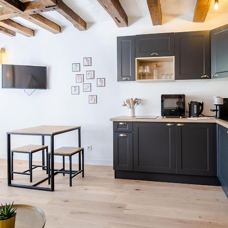 Cocon Du Vieux Tours Apartment Bagian luar foto